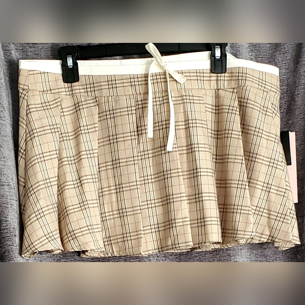 Celebrity Pink Beige Plaid Circle Skirt with Zip